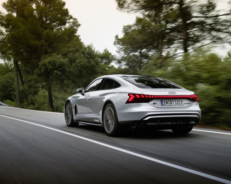 Audi E-tron GT 97kWh ev s quattro 435kW aut