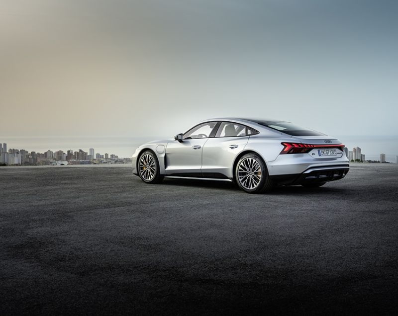 Audi E-tron GT 97kWh ev quattro 370kW aut