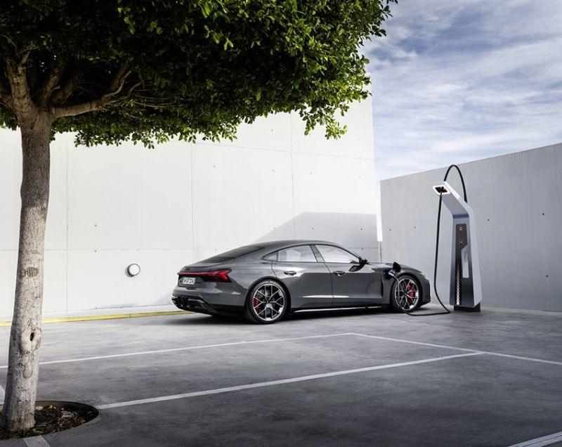 Audi RS e-tron GT 97kWh ev performance quattro 550kW aut