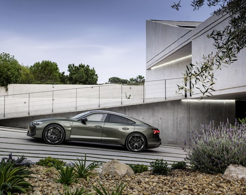 Audi RS e-tron GT 97kWh ev performance quattro 550kW aut