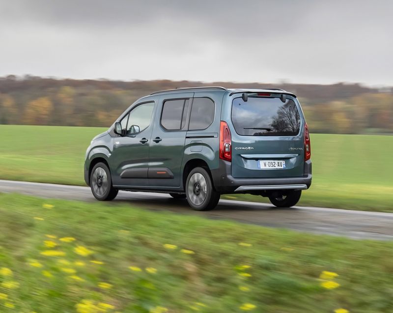 Citroen Berlingo 50kWh ev l1 feel 100kW aut