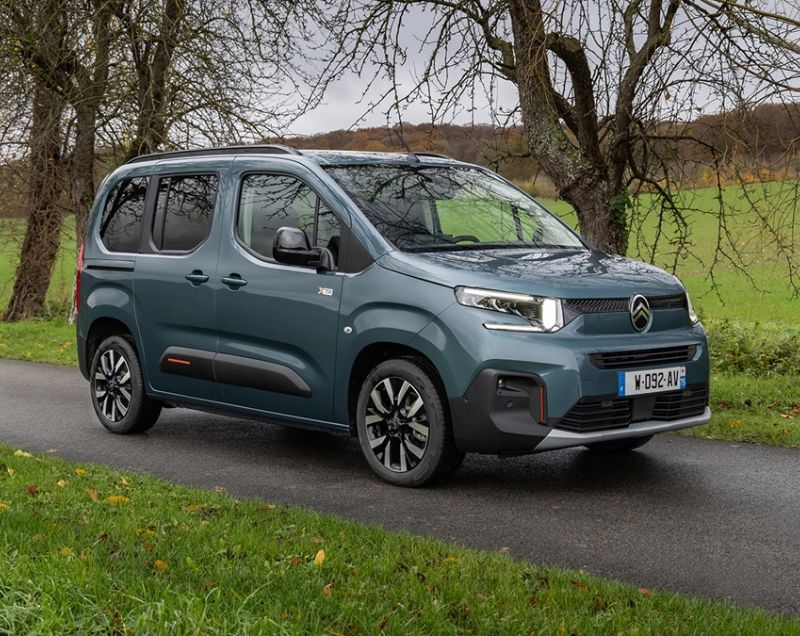 Citroen Berlingo 50kWh ev l2 shine xl 100kW aut