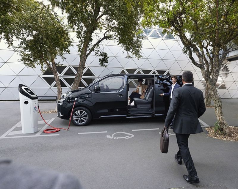 Citroen SpaceTourer 75kWh ev space tourer  m 100kW aut