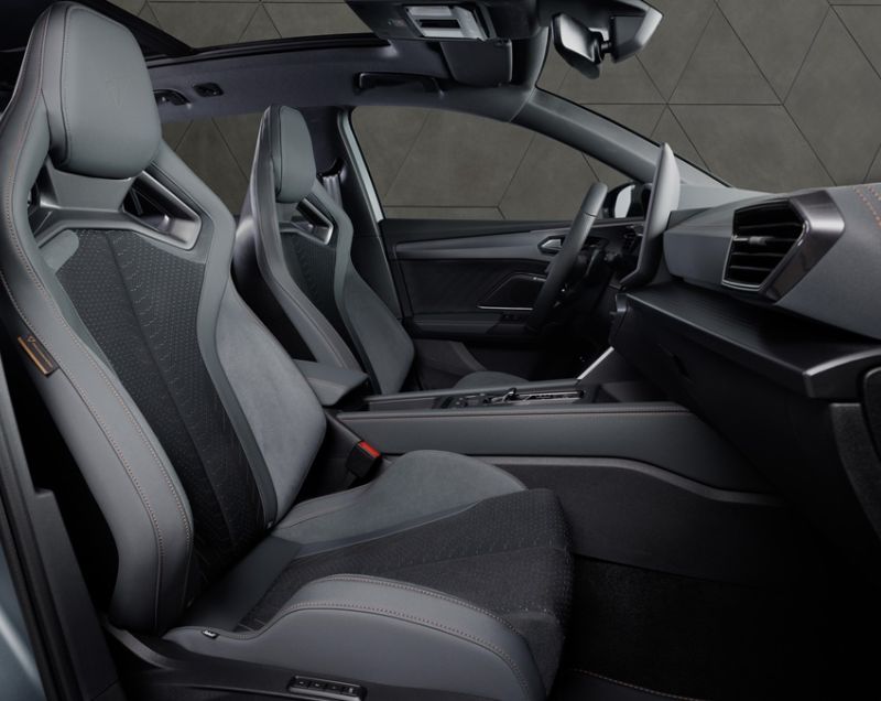 Cupra Leon Sportstourer 1.5tsie phev business 150kW 6-dsg aut