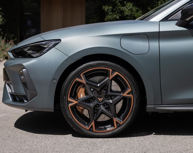 Cupra Leon Sportstourer 1.5tsie e-Hybrid Essential DSG Cupra Leon Sportstourer 1.5tsie e-Hybrid Essential DSG