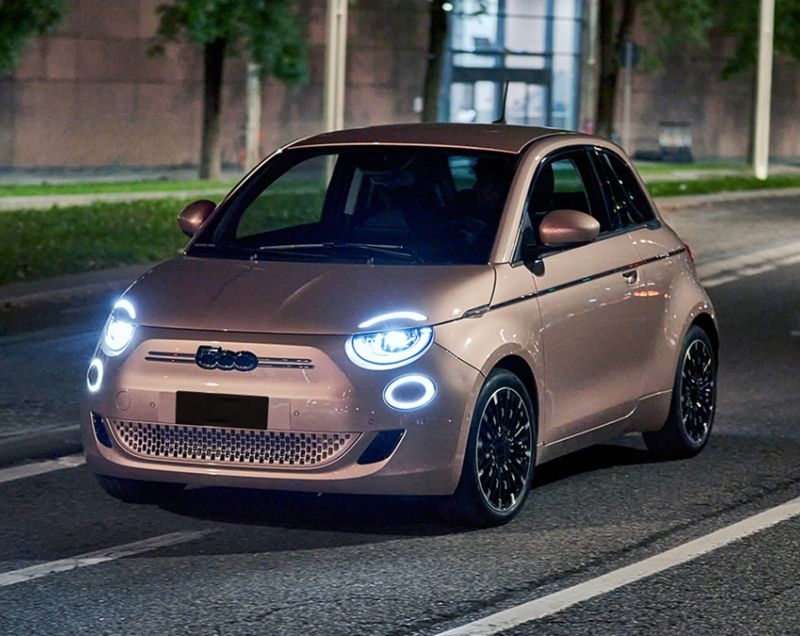 Fiat 500E 3+1 24kWh ev red 70kW aut