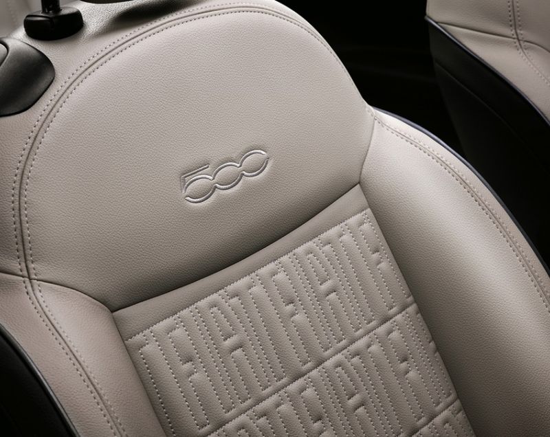 Fiat 500E Cabrio 42kWh ev icon 87kW aut