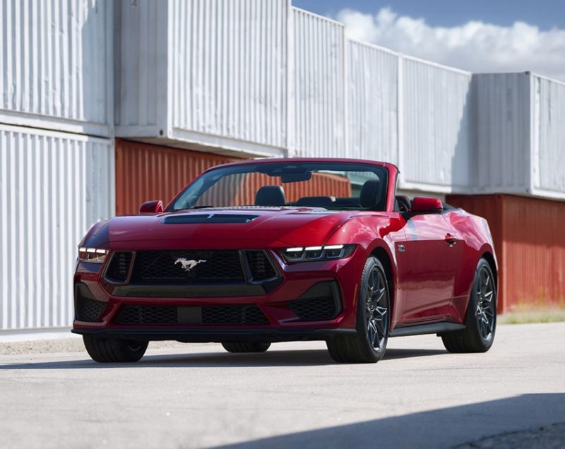 Ford Mustang Convertible 5 v8 gt 328kW aut Ford Mustang Convertible 5 v8 gt 328kW aut