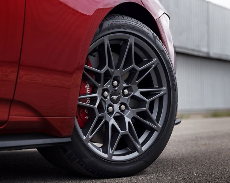 Ford Mustang Convertible 5 v8 gt 328kW