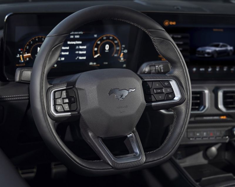 Ford Mustang Convertible 5 v8 gt 328kW