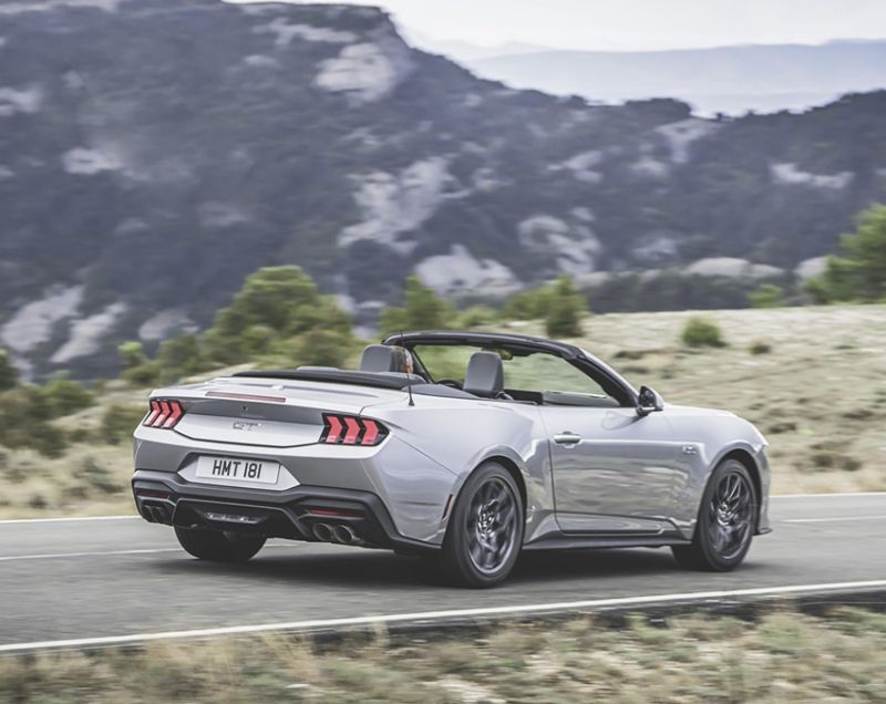 Ford Mustang Convertible 5 v8 gt 328kW Ford Mustang Convertible 5 v8 gt 328kW