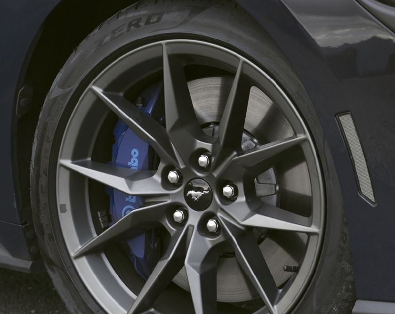 Ford Mustang Fastback GT 5 v8 gt 328kW