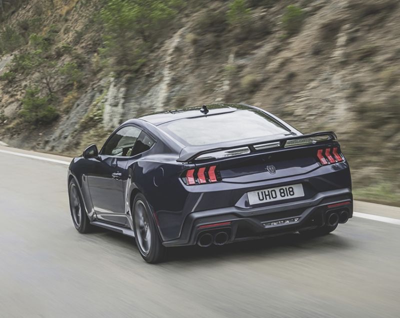 Ford Mustang Fastback GT 5 v8 dark horse 334kW