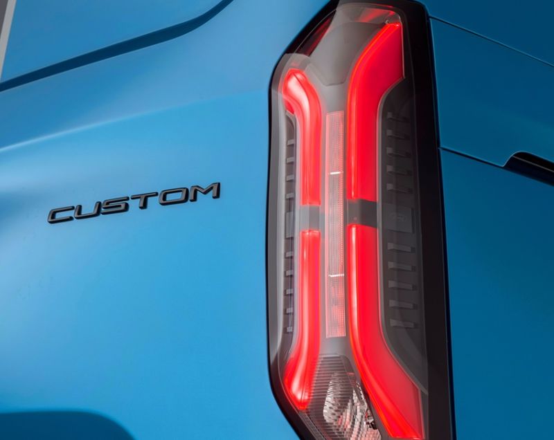 Ford Transit Custom Kombi 70kWh ev l2h1 340 trend 100kW aut Ford Transit Custom Kombi 70kWh ev l2h1 340 trend 100kW aut