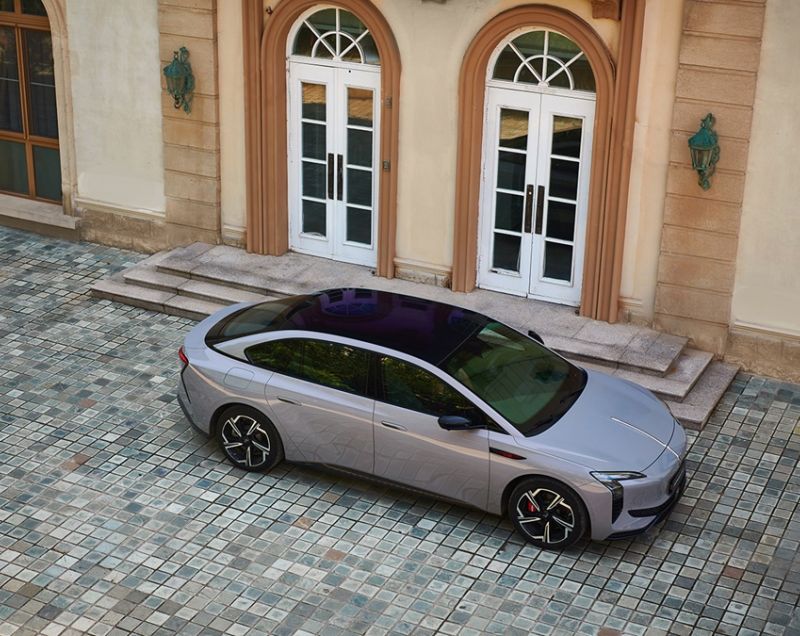 Hongqi EH7 111kWh ev long range launch edition 253kW aut