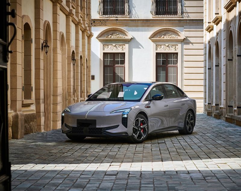 Hongqi EH7 111kWh ev long range launch edition 253kW aut