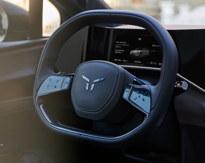 Hongqi EH7 111kWh ev long range launch edition 253kW aut