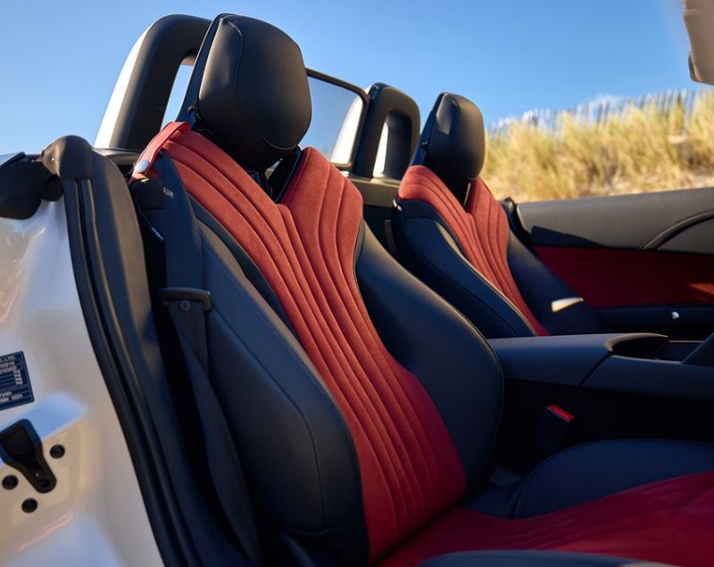 MG MG Cyberster 77kWh ev trophy extended range 250kW aut MG MG Cyberster 77kWh ev trophy extended range 250kW aut