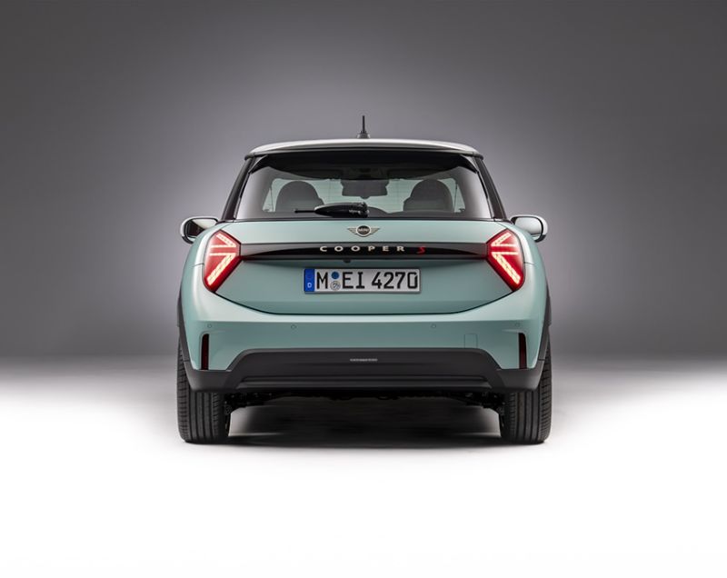 Mini Cooper 2.0 s essential 150kW aut