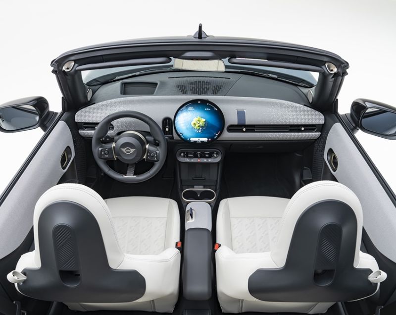 Mini Cooper cabrio 1.5 c john cooper works 120kW aut