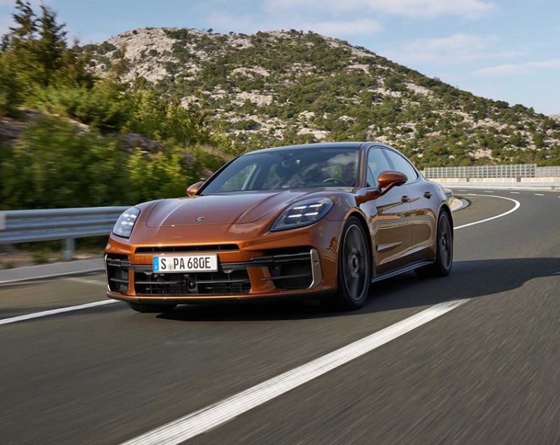 Porsche Panamera 4.0t phev e-hybrid turbo 500kW pdk aut