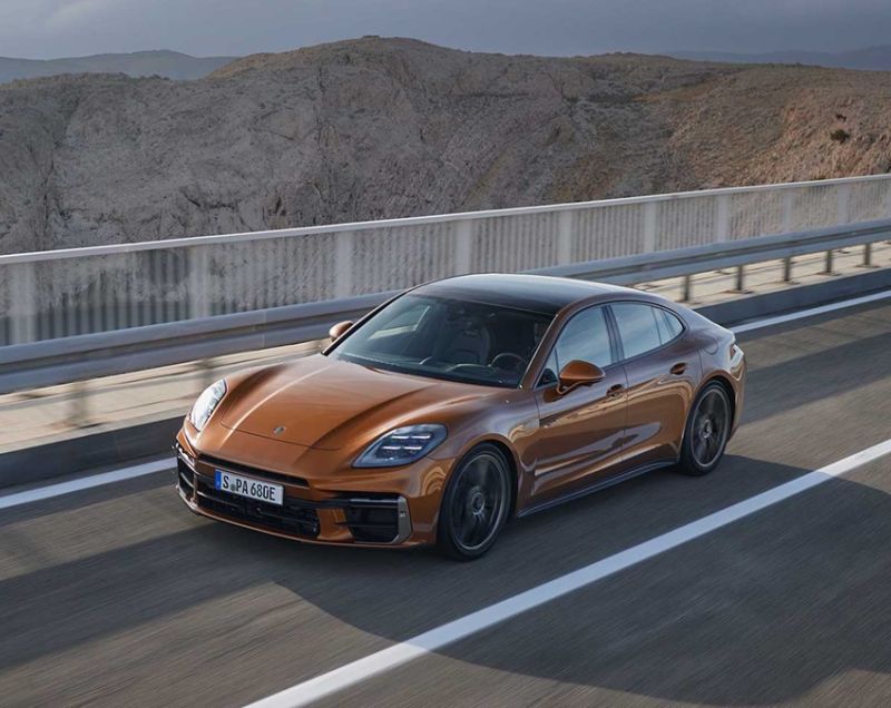 Porsche Panamera 4.0t phev e-hybrid turbo 500kW pdk aut