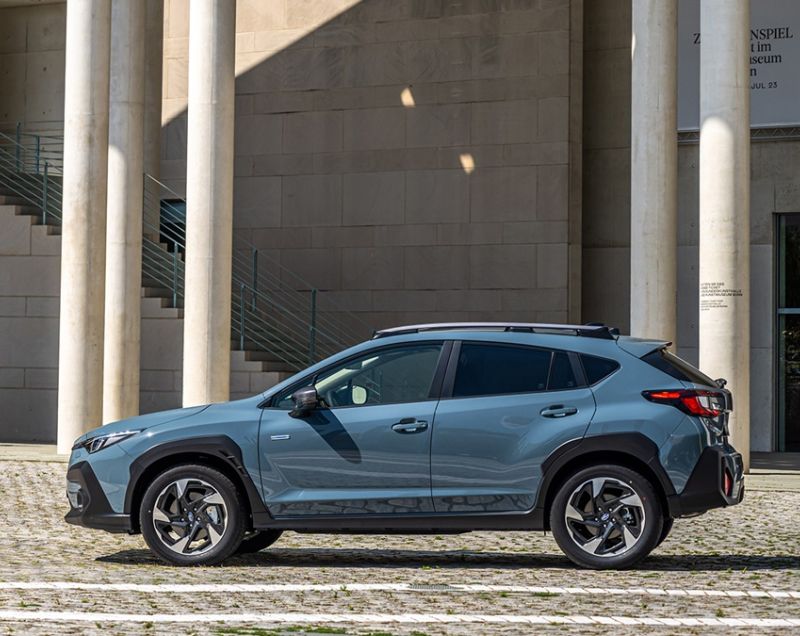 Subaru Crosstrek 2.0i mhev premium awd 100kW cvt aut