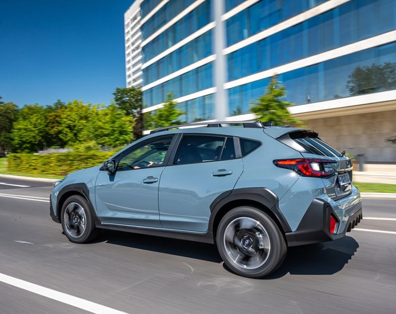 Subaru Crosstrek 2.0i mhev premium awd 100kW cvt aut