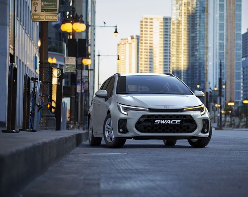 Suzuki Swace 1.8  hev style 103kW cvt aut