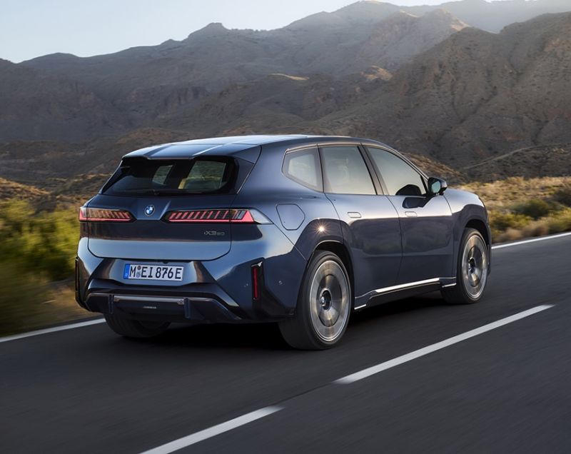 BMW iX3 108kWh 50 xDrive BMW iX3 108kWh 50 xDrive