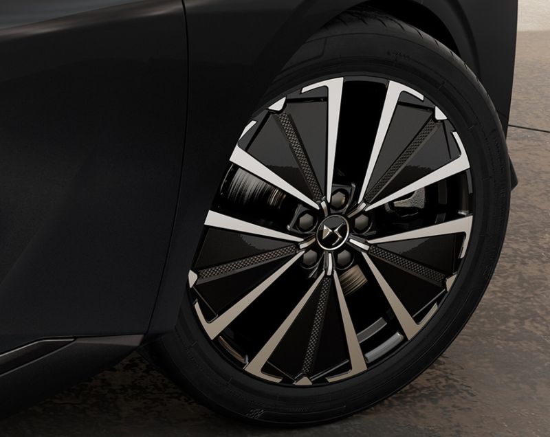 DS No 4 58.3kWh ev e-tense etoile 156kW aut