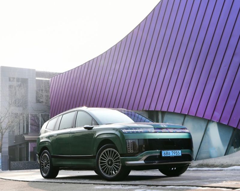 Hyundai IONIQ 9 110kWh ev lounge awd+ 315kW aut Hyundai IONIQ 9 110kWh ev lounge awd+ 315kW aut