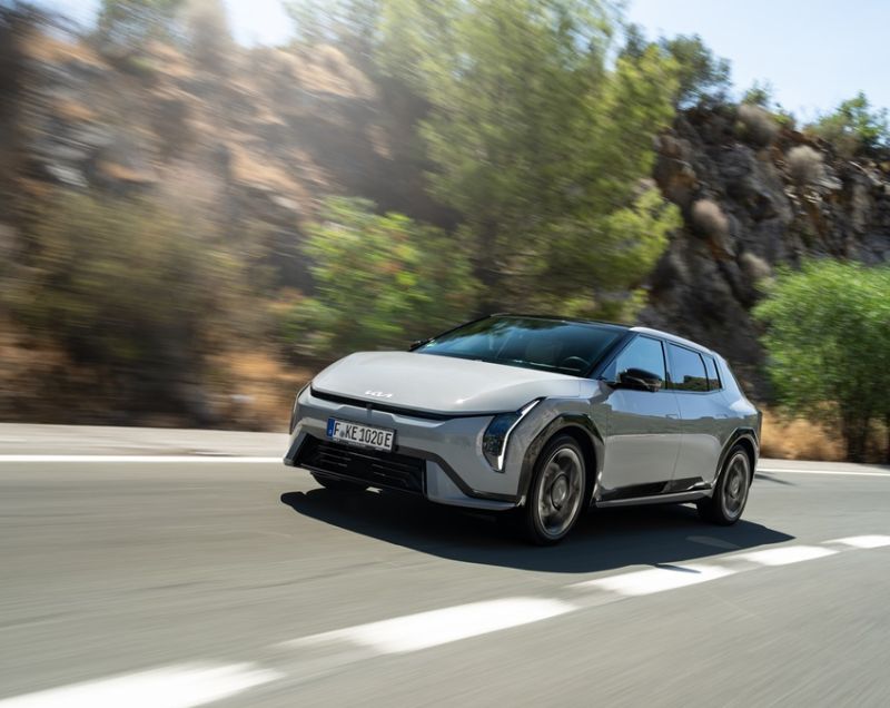 Kia EV4 58.3kWh 150kW Air