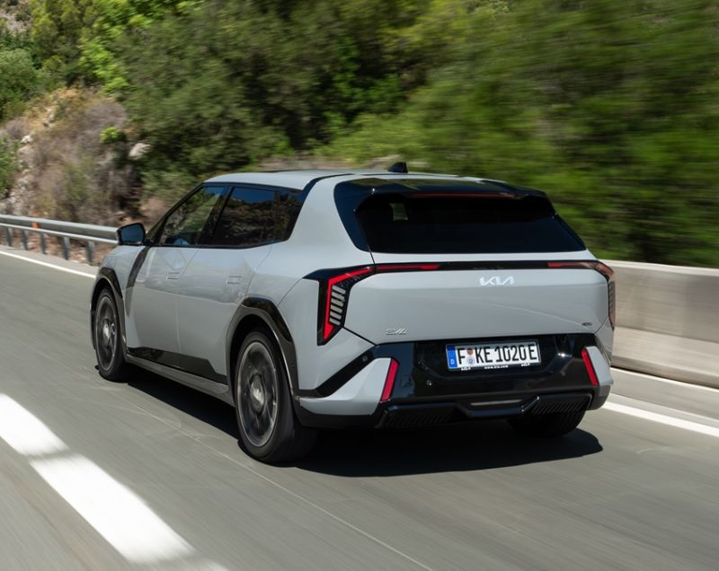 Kia EV4 81.4kWh GT-Line Business Edition, Penta Metal