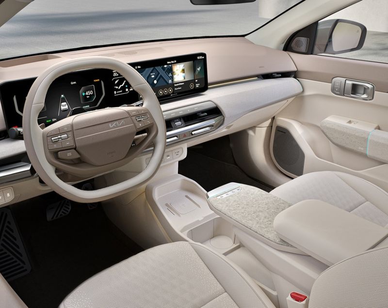 Kia EV4 fastback 81.4kWh 150kW Plus