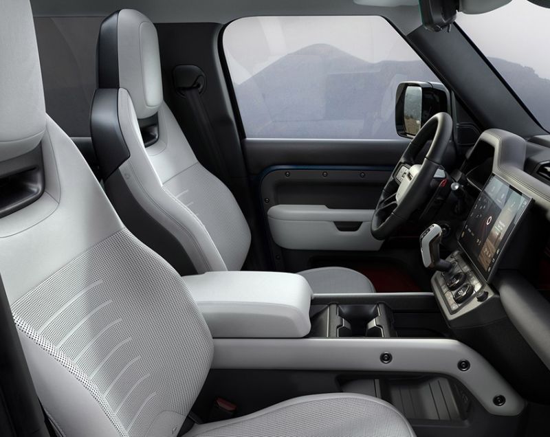 Land Rover Defender 110 p300e phev x-dynamic hse 5p awd 221kW aut