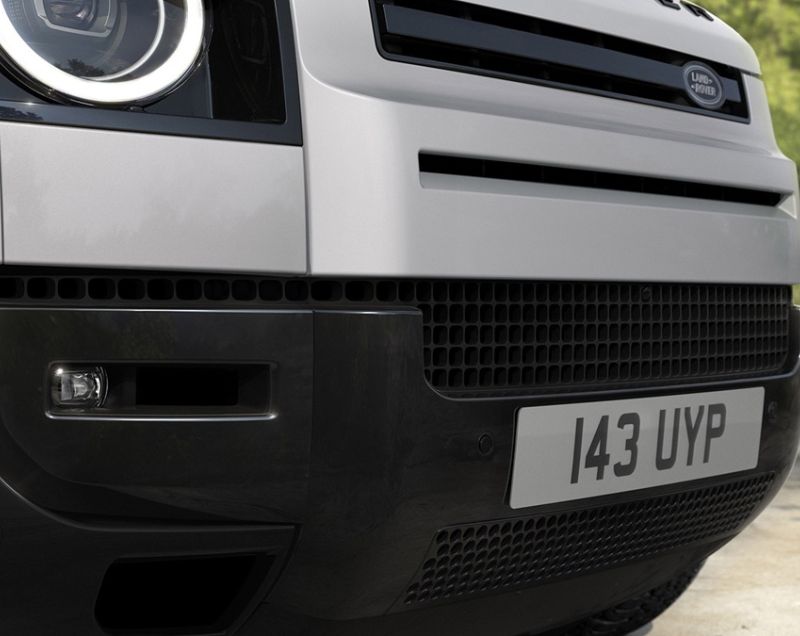 Land Rover Defender 90 d200 mhev s awd 147kW aut