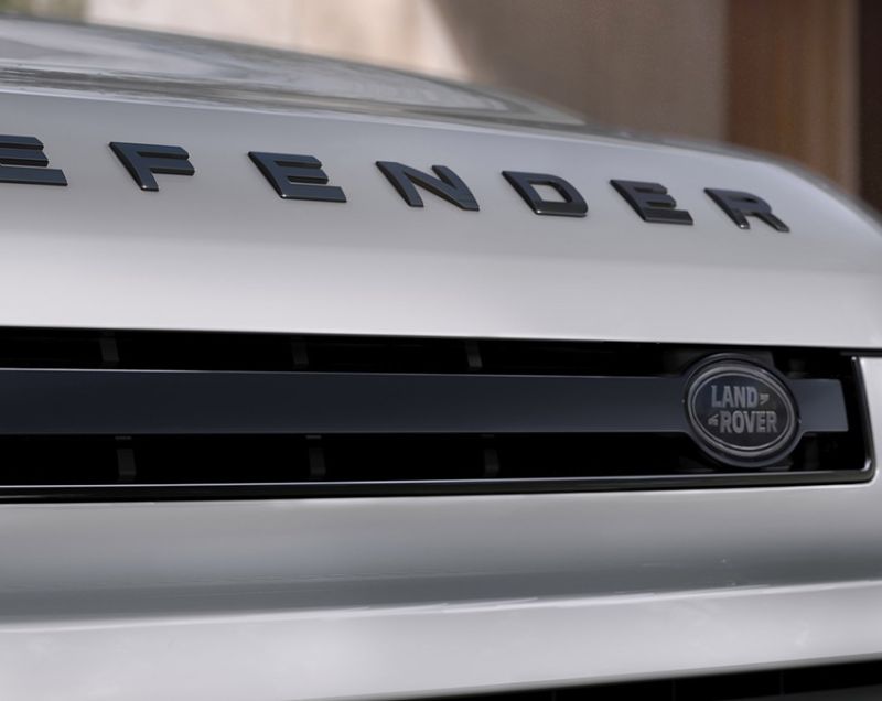 Land Rover Defender 90 d250 mhev x-dynamic se awd 183kW aut Land Rover Defender 90 d250 mhev x-dynamic se awd 183kW aut