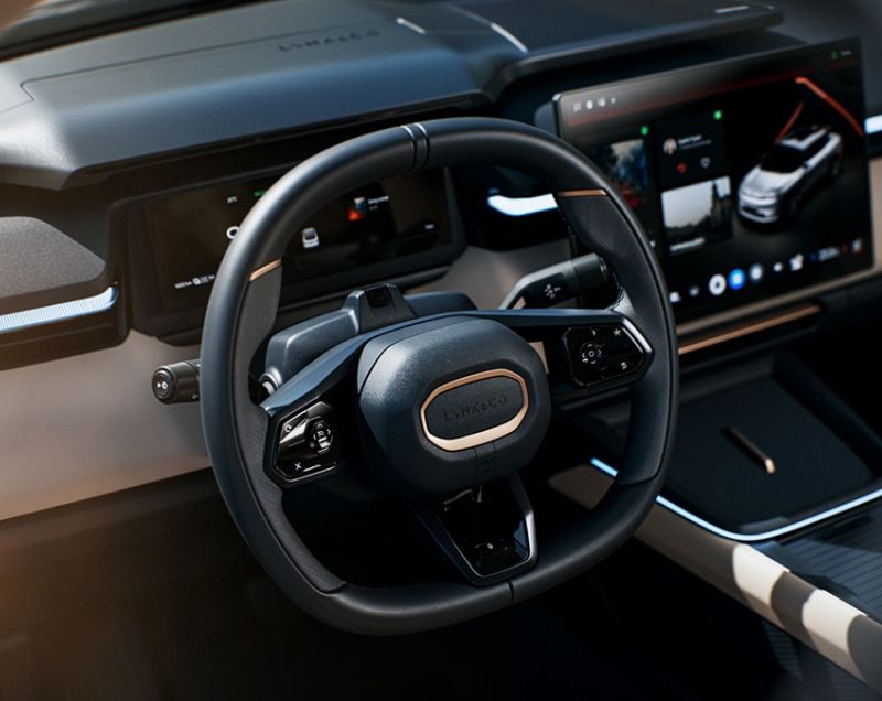Lynk & Co 08 1.5 PHEV 257kW Core - 200 KM ELEKTRISCH RIJDEN!