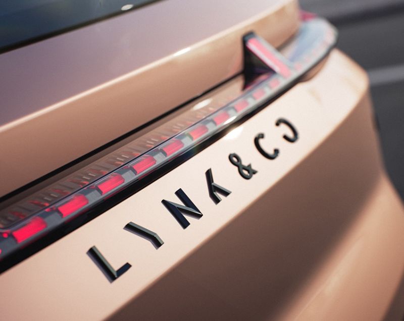 Lynk & Co 08 1.5 PHEV 257kW Core Lynk & Co 08 1.5 PHEV 257kW Core