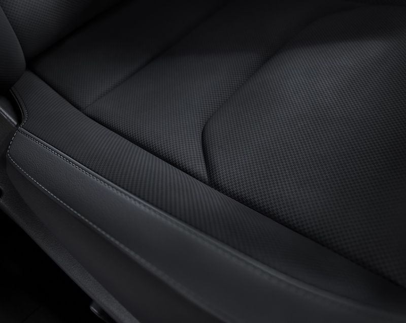 Mazda CX-5 2.5 mhev e- skyactiv g homura 2wd 104kW aut