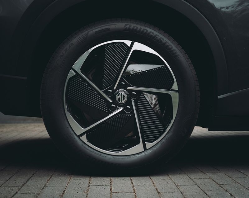 MG MGS5 EV 64kWh ev luxury long range 170kW aut MG MGS5 EV 64kWh ev luxury long range 170kW aut