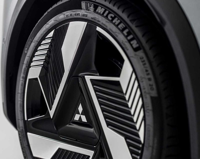 Mitsubishi Eclipse Cross 87kWh ev intense 160kW aut Mitsubishi Eclipse Cross 87kWh ev intense 160kW aut