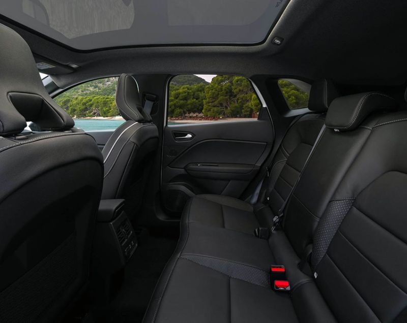 Mitsubishi Grandis 1.8 hev intense 116kW aut Mitsubishi Grandis 1.8 hev intense 116kW aut