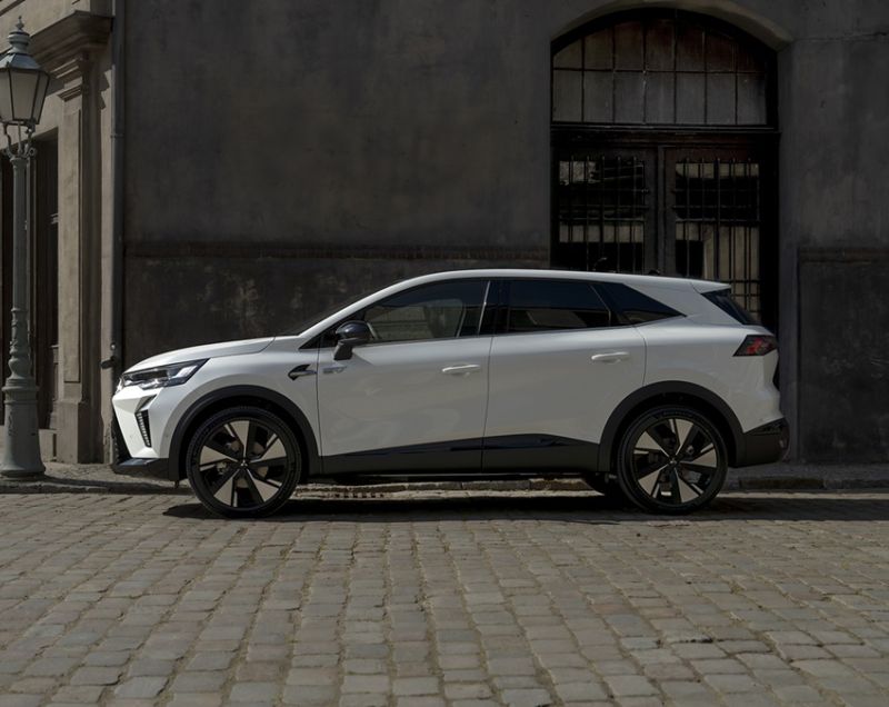 Mitsubishi Grandis 1.8 hev first edition 116kW aut Mitsubishi Grandis 1.8 hev first edition 116kW aut