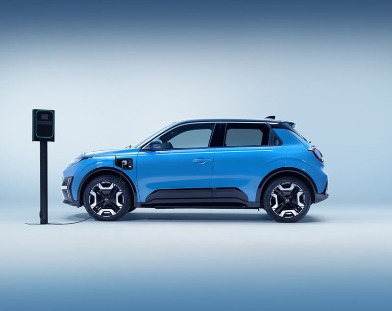Nissan Micra 52kWh ev launch edition advance 110kW aut