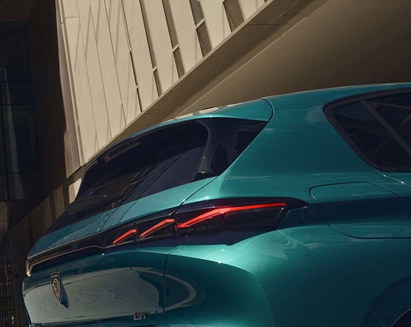 Peugeot 308 58kWh ev style 115kW aut