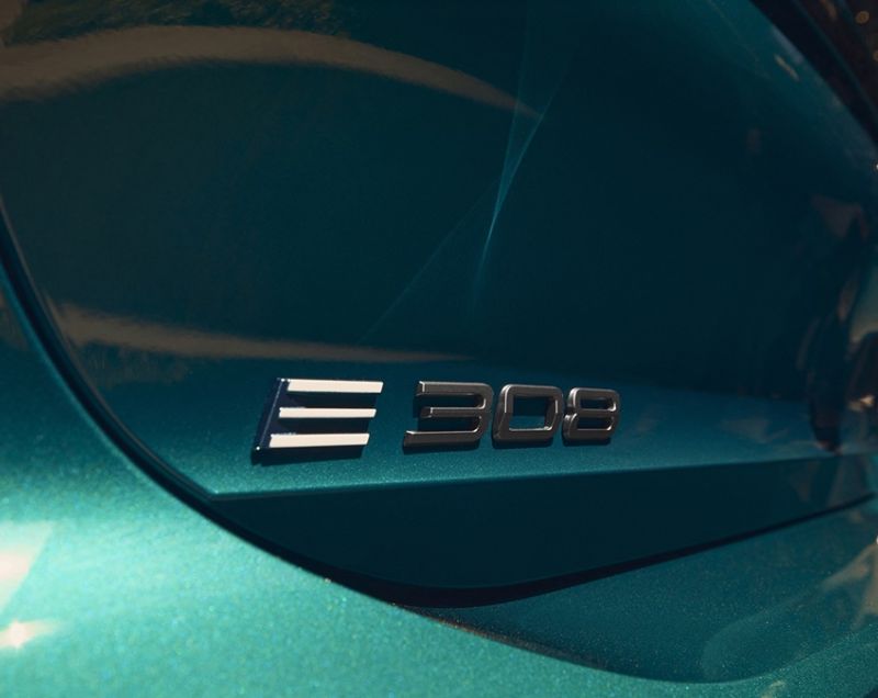 Peugeot 308 58kWh ev business 115kW aut