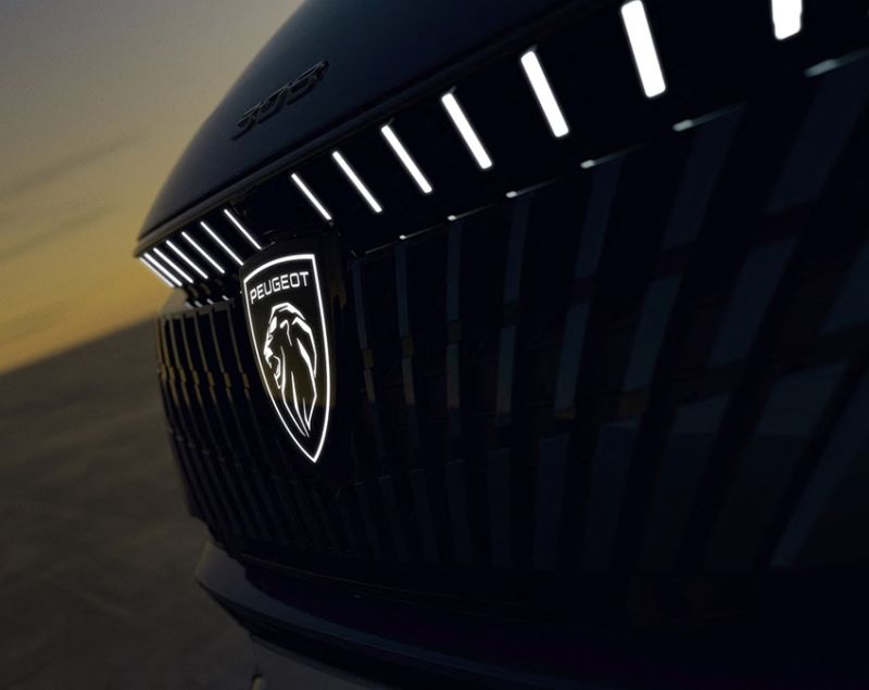 Peugeot 308 58kWh ev business 115kW aut