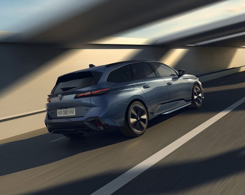 Peugeot 308 SW 58kWh ev style 115kW aut Peugeot 308 SW 58kWh ev style 115kW aut